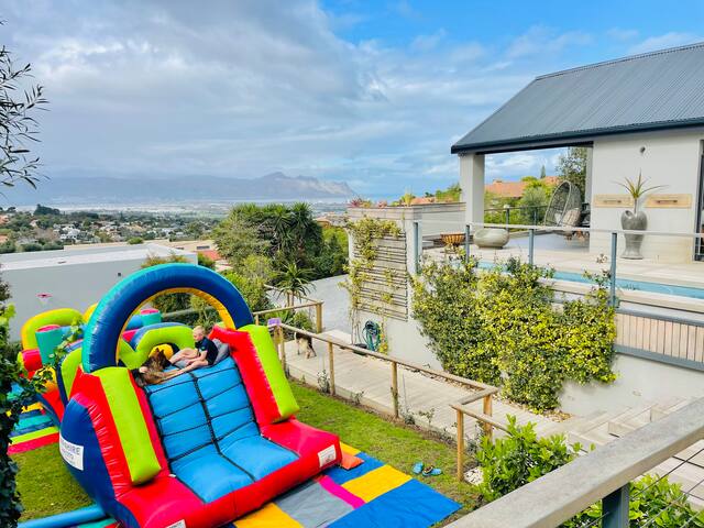 Holiday Gem with most beautiful view Somerset-West gallery image 2