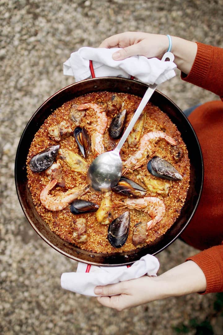 Secret Garden Paella Airbnb