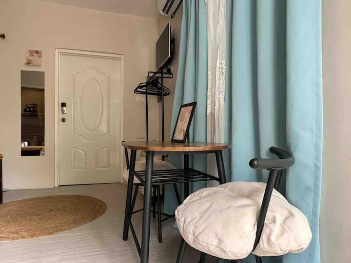Breathe Easy Apt 4 - Negril