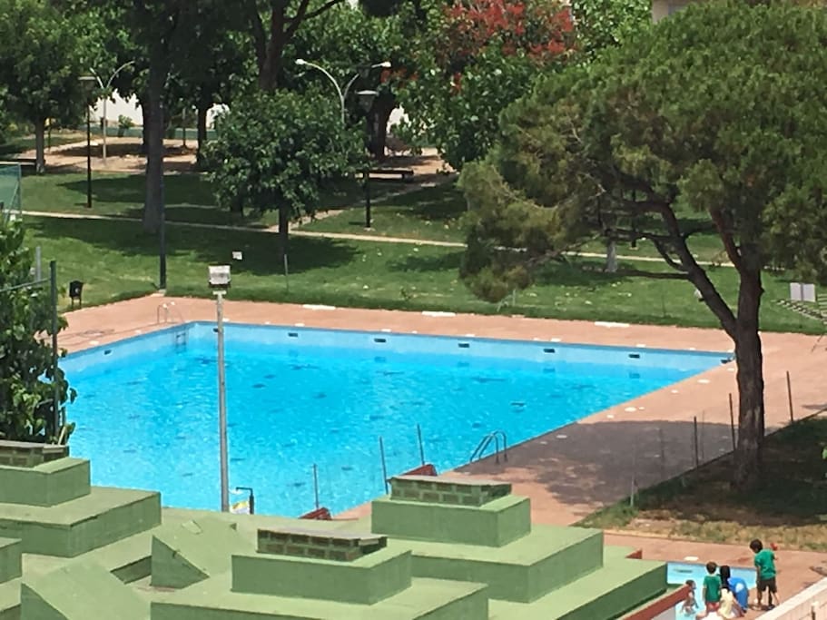 PISCINA COMUNITARIA