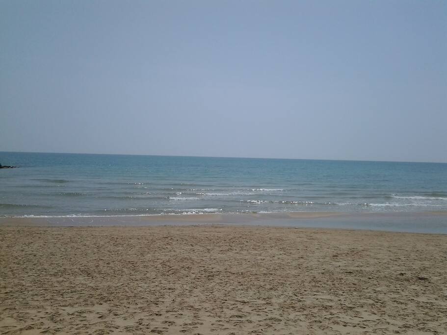 la spiaggia a 300 metri da casa