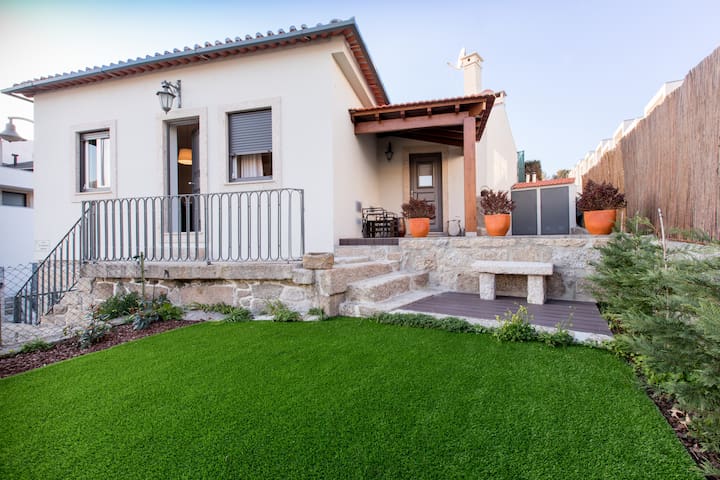 Casa do Tanque T1 Terrace - Vila de Arouca