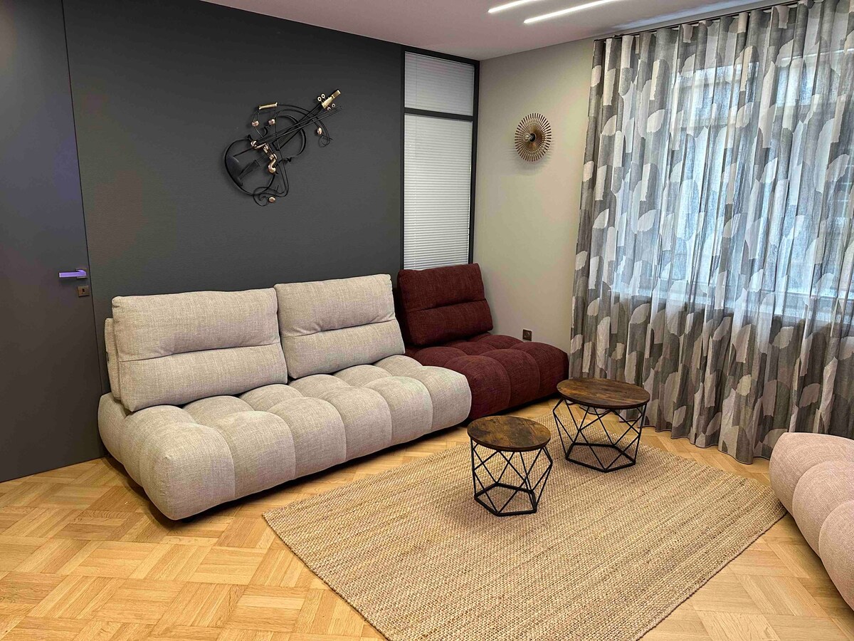 Proprietà Airbnb di successo: Fabulous 100 m² apartment/parking/air conditioning a Bischheim