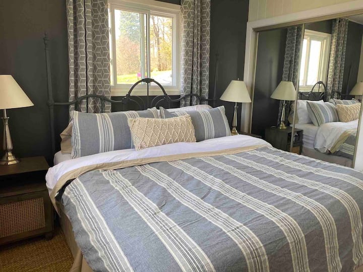 Top 10 Airbnb Vacation Rentals In Kingston, Canada Updated 2024 Trip101