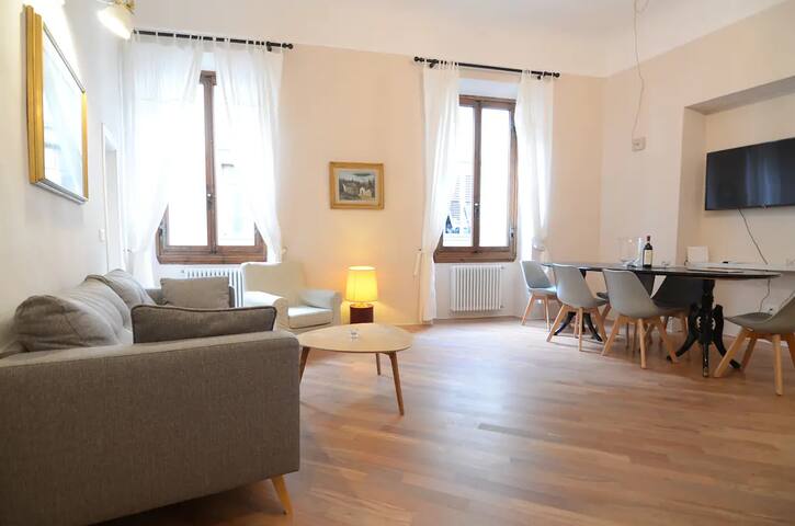 Melarancio Residence gallery image 3