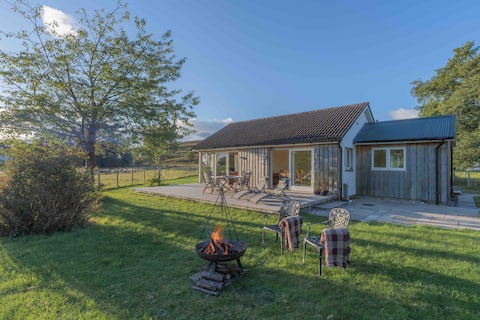 Peaceful and tranquil Highland home near Glencoe.