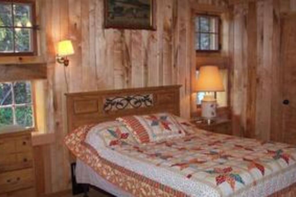 Comfy queen bed with fresh linens