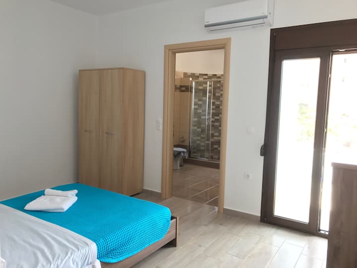 საძინებელი 1