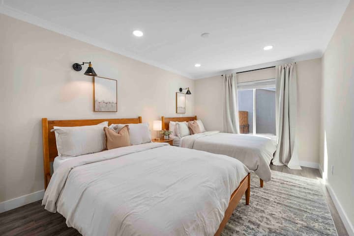 Საძინებელი 3 - ორი დიდი საწოლი