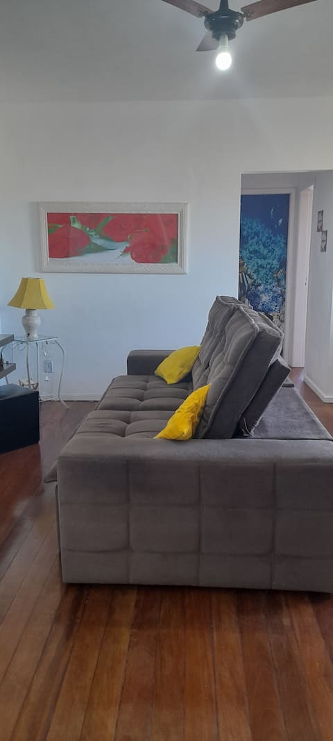 Top Airbnb: Furnished apartment facing the beach of Forte. in Macaé Rio Das Ostras Cabo Frio