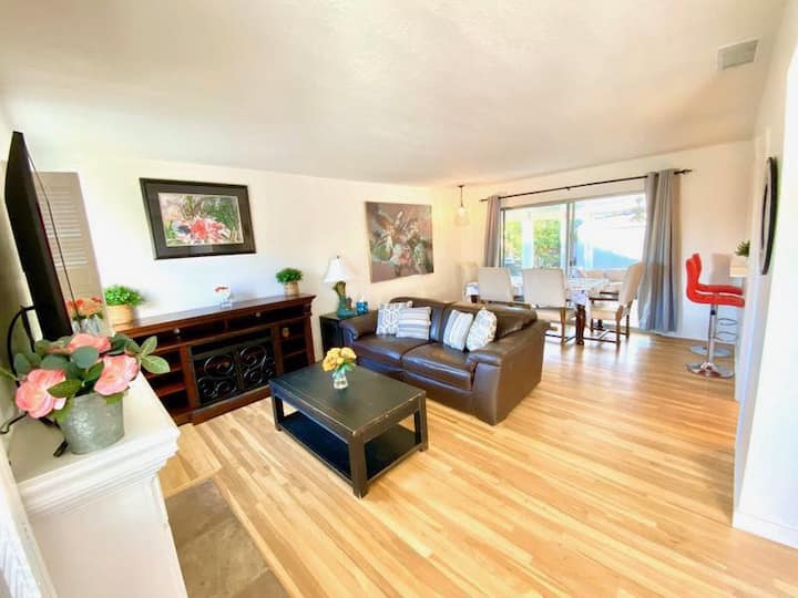 🌻🌻Cozy Home Near Disneyland & Knott’s - Anaheim, CA