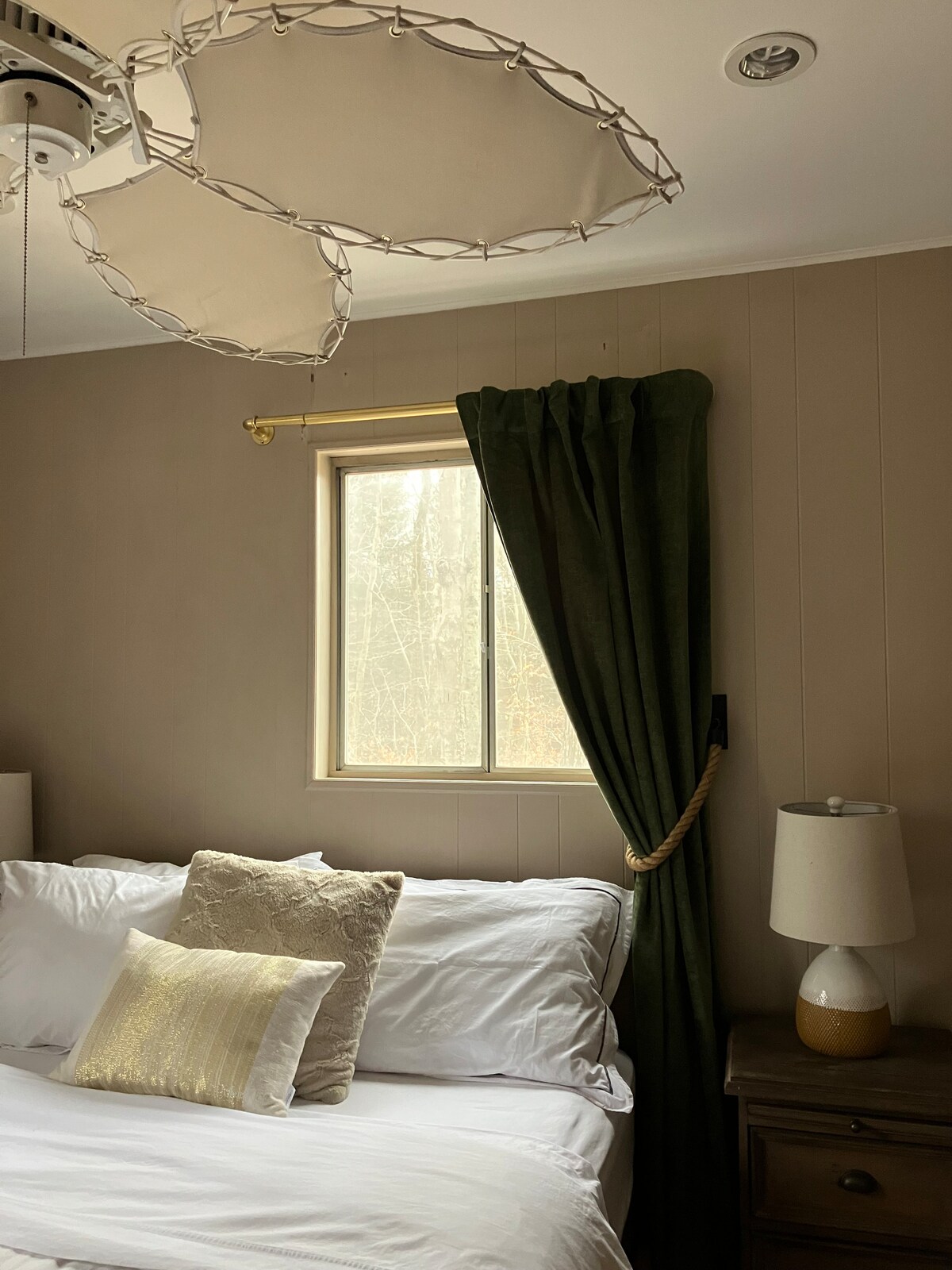 Spálňa na 2. poschodí