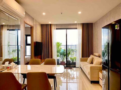 Nature Theme 2 Bedrooms Apartment