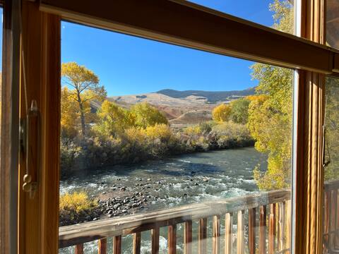 Wind River Hideaway - Cabin on Wind River