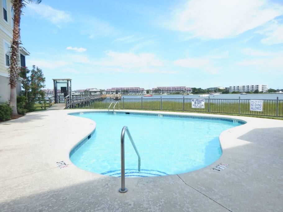 Community pool