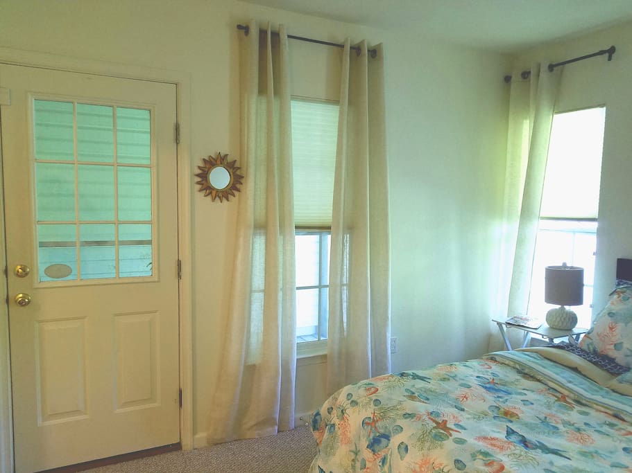 Private entrance, if so choose w/ patio.