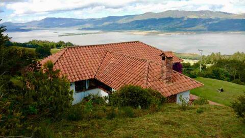 Cottage - Beautiful View to Tomine