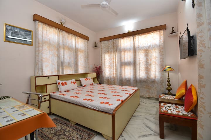 غرفة النوم 2