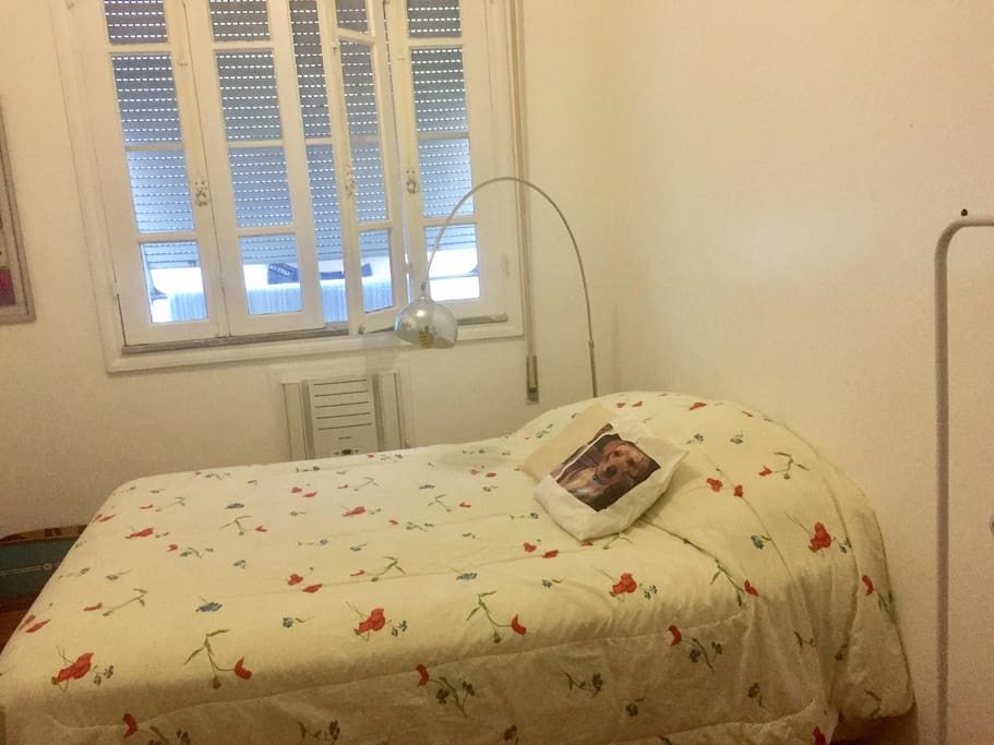 Double bed