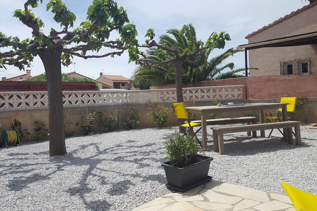 Côté jardin