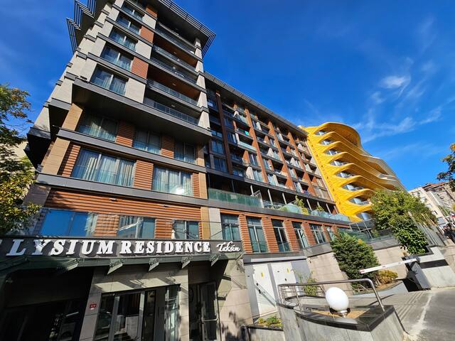 Perfect Residence Taksim, 2 bedrooms with POOL gallery image 3