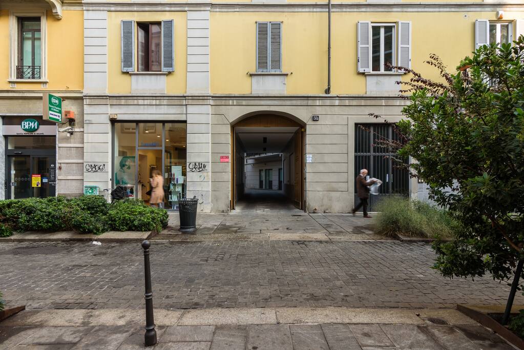 entrata da zona pedonale