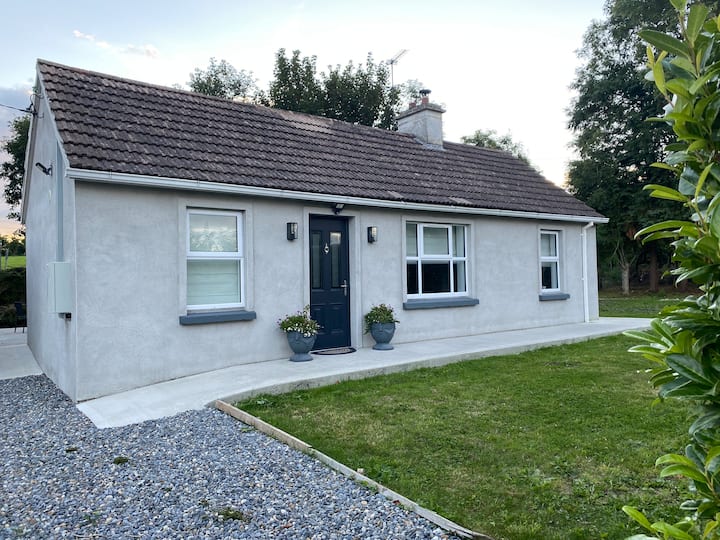 Cheerful 3-bedroom Cottage For Short/longer Stays. - Tipperary