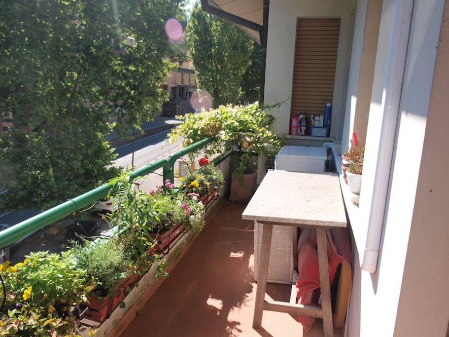 front balcony
