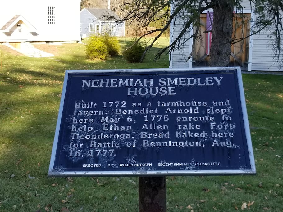 Commemorative plaque