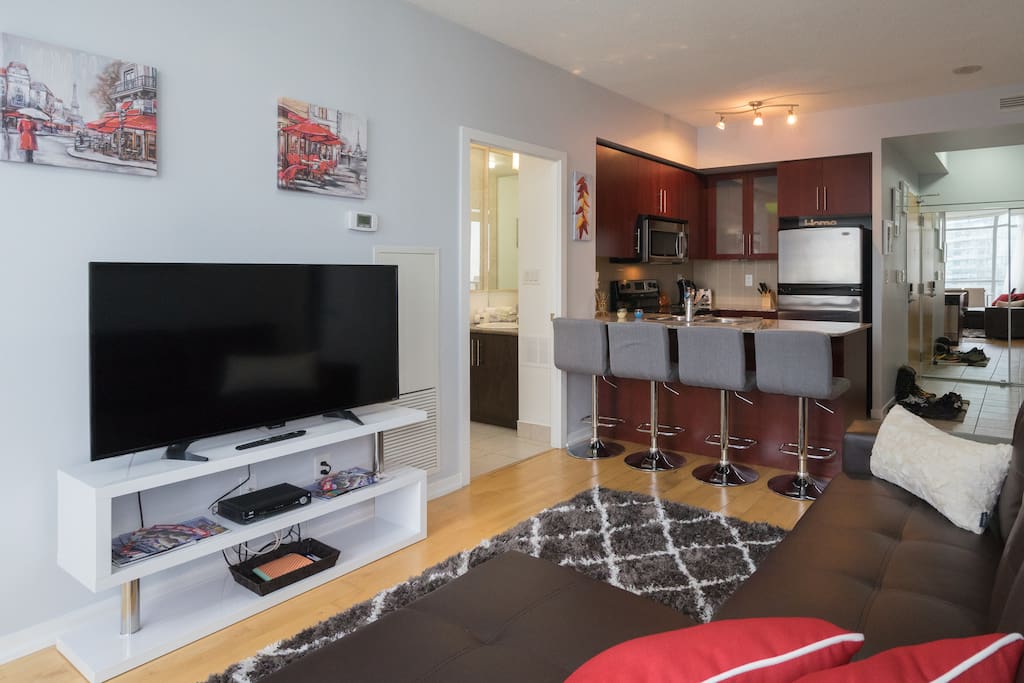 TV includes cable channels