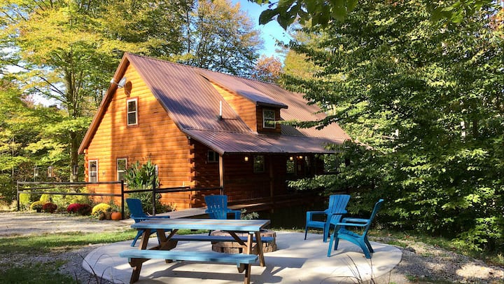 Luxury Lodge Hocking Hills Pet Friendly 57 Acres - Ohio