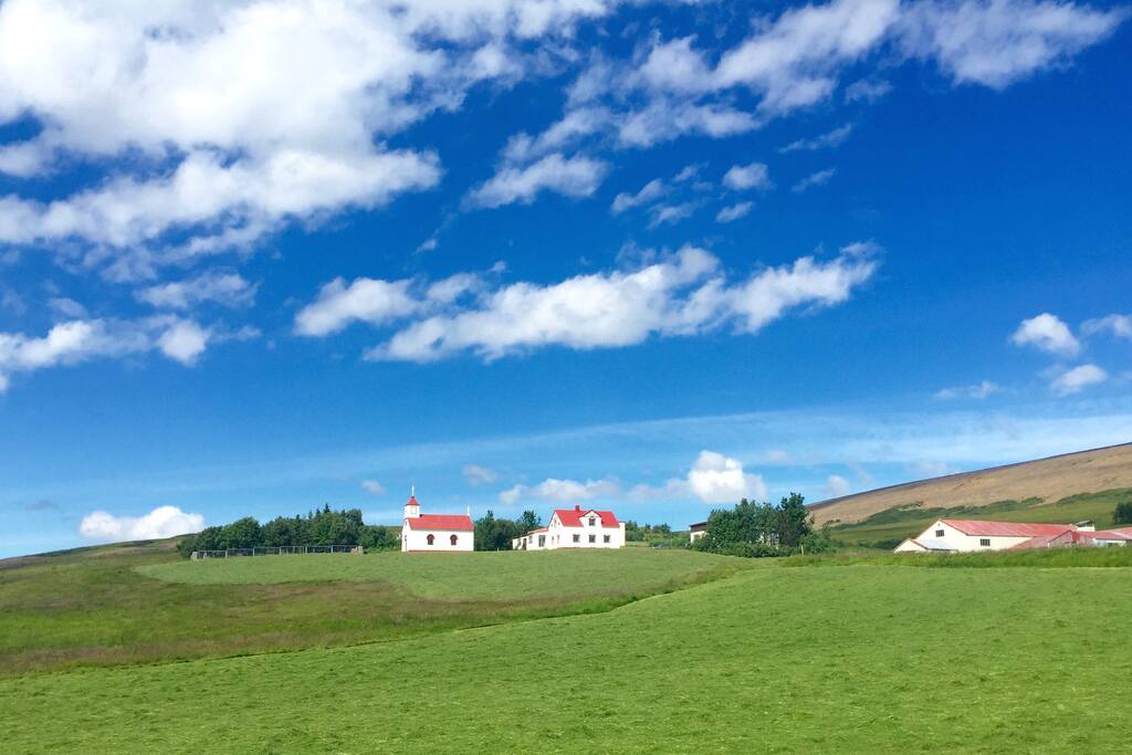 LUNDARBREKKA III, OUR FARM HOUSE, IS ON YOUR RIGHT.