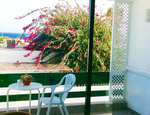 NEW! Apartment La Corona IV, 100m from the beach