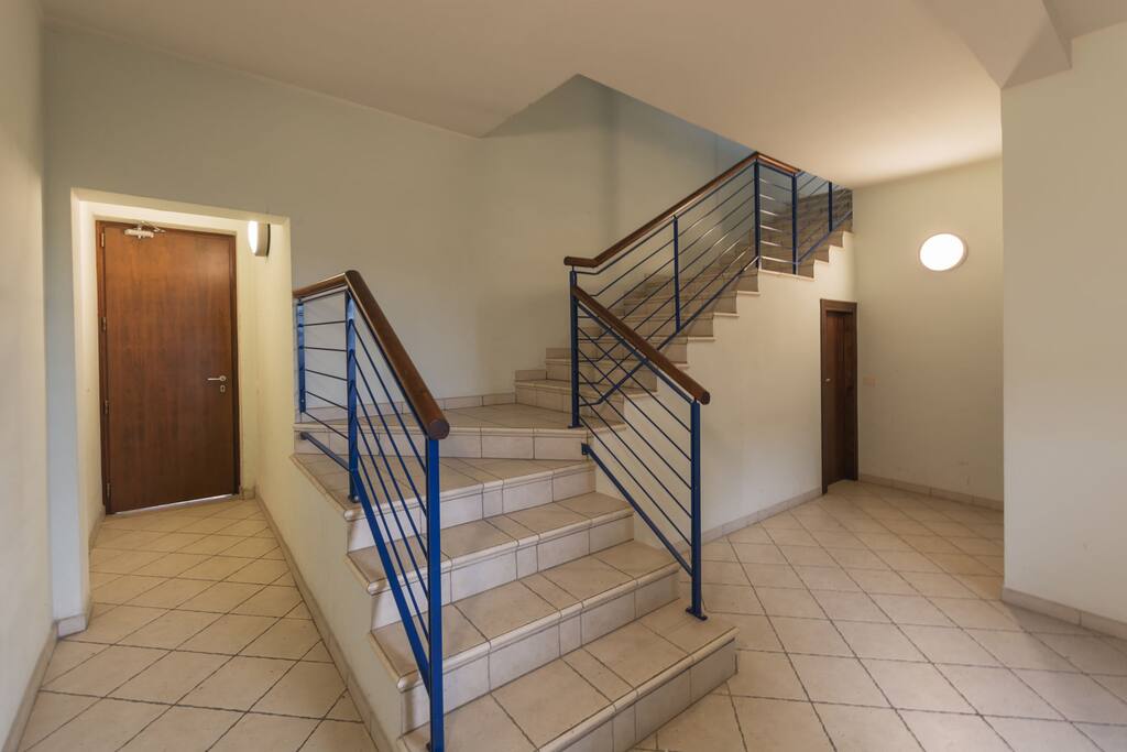 Entrance / Reception