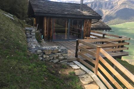 Petit nid d'amour à Liddes