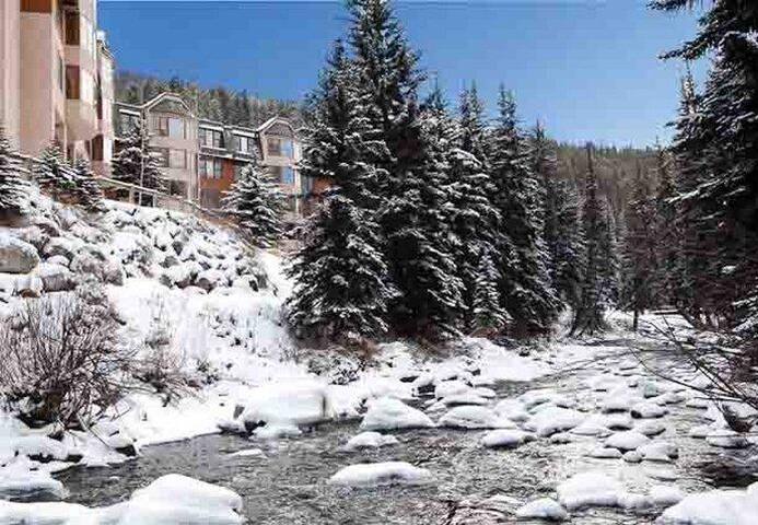 Streamside at Vail Aspen 1BR Loft Sleeps 10