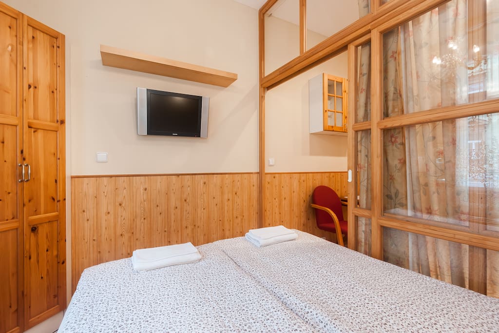 Bedroom with a double bed