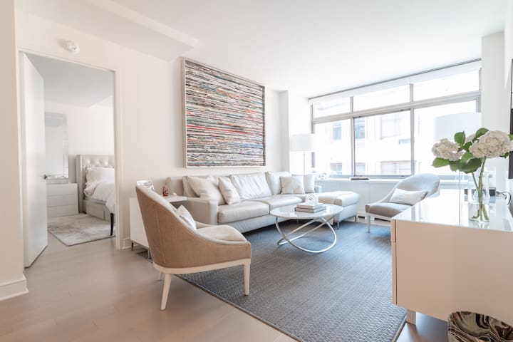 Polished 2 BR/2BA Home in Chic W. Village #10298