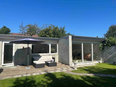 Family friendly house with garden