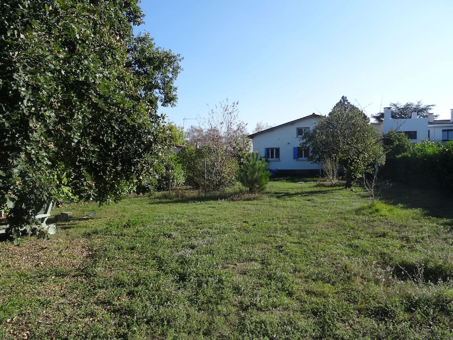 Très grand jardin