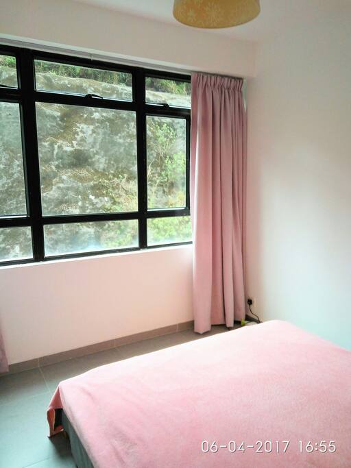 Super quiet bedroom.