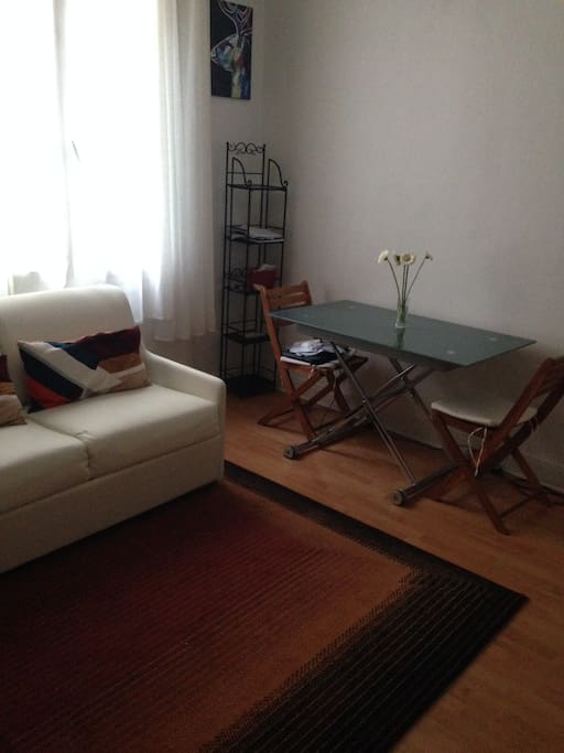seating/dining area