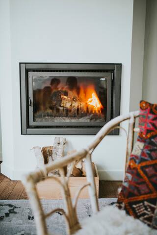 Sunny house Antwerp-Zuid. Parking spot included. gallery image 2