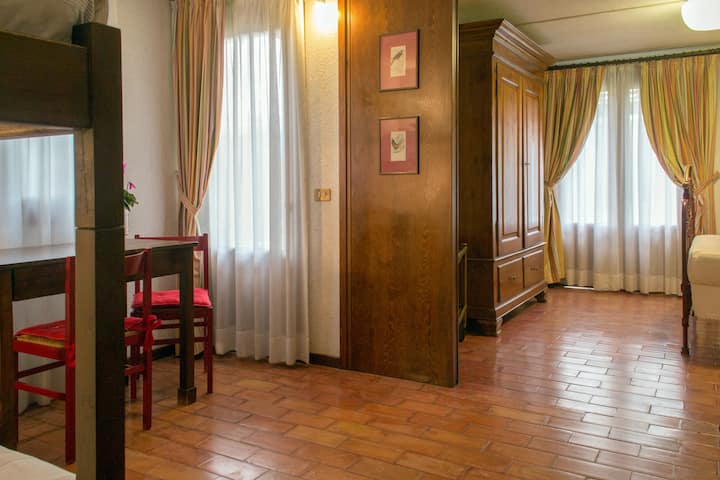 Shared bedrooms on ground floor 