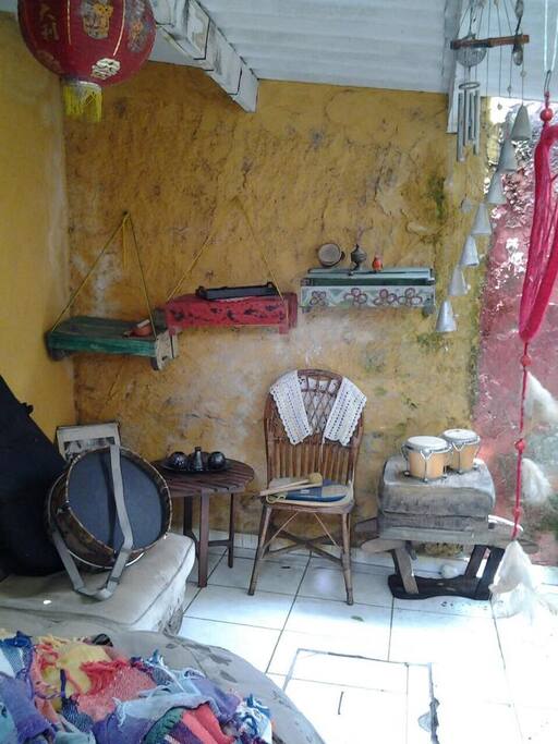 Nosso área em frente ao jardim