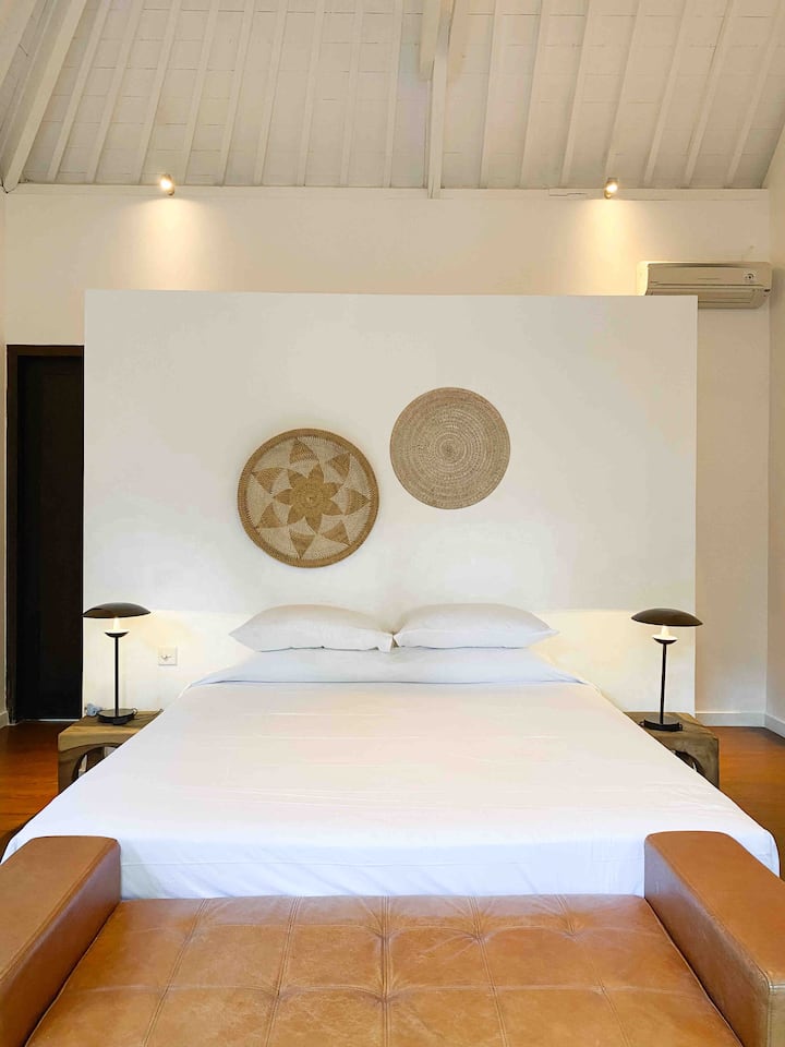 საძინებელი 1