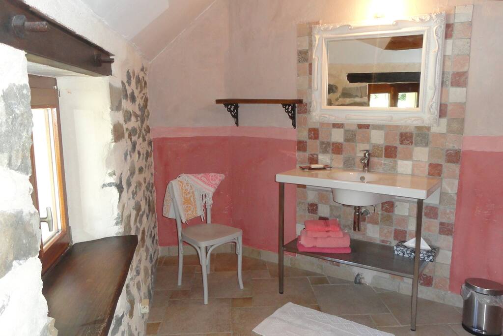 Salle de bain 1
