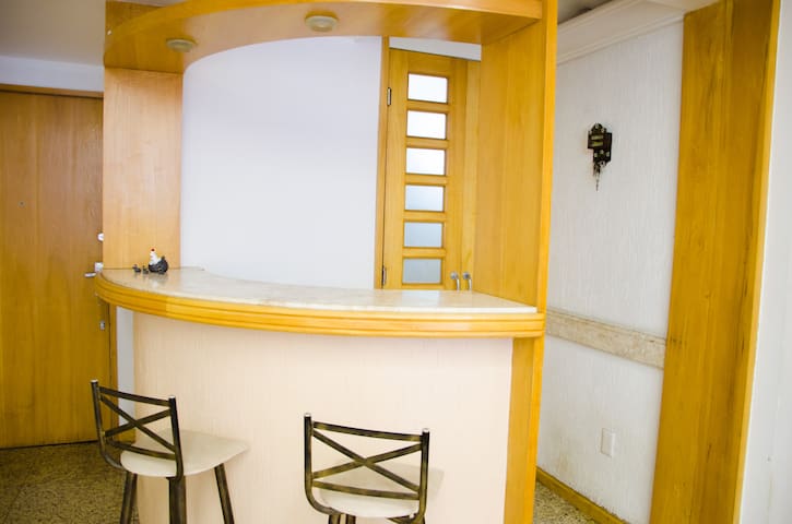 3 bedrooms in the beach of Leblon