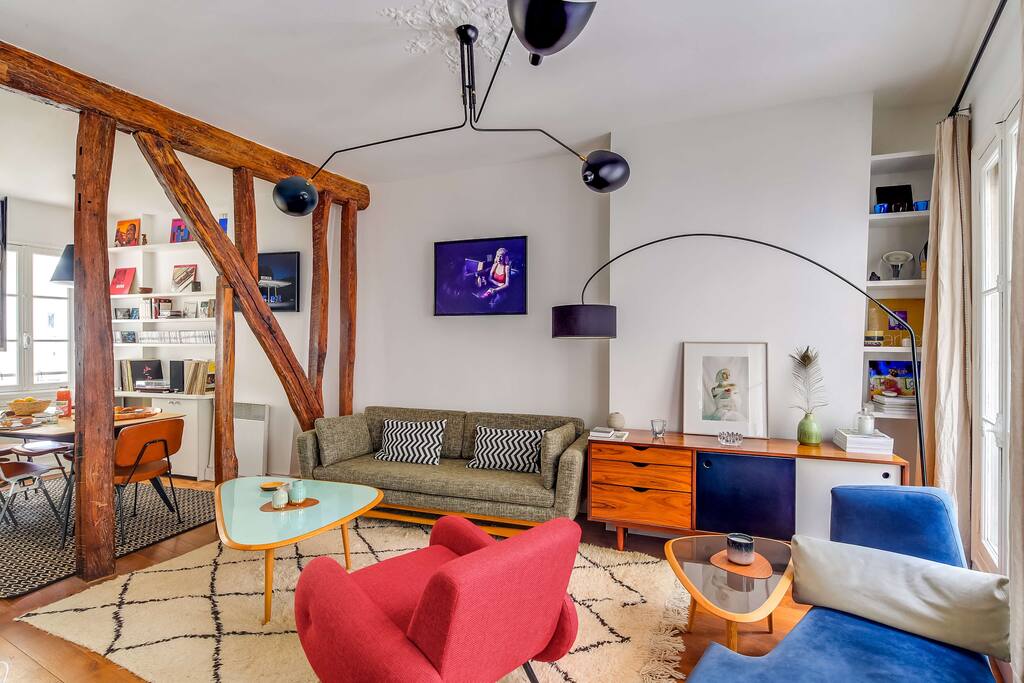 Lounge area