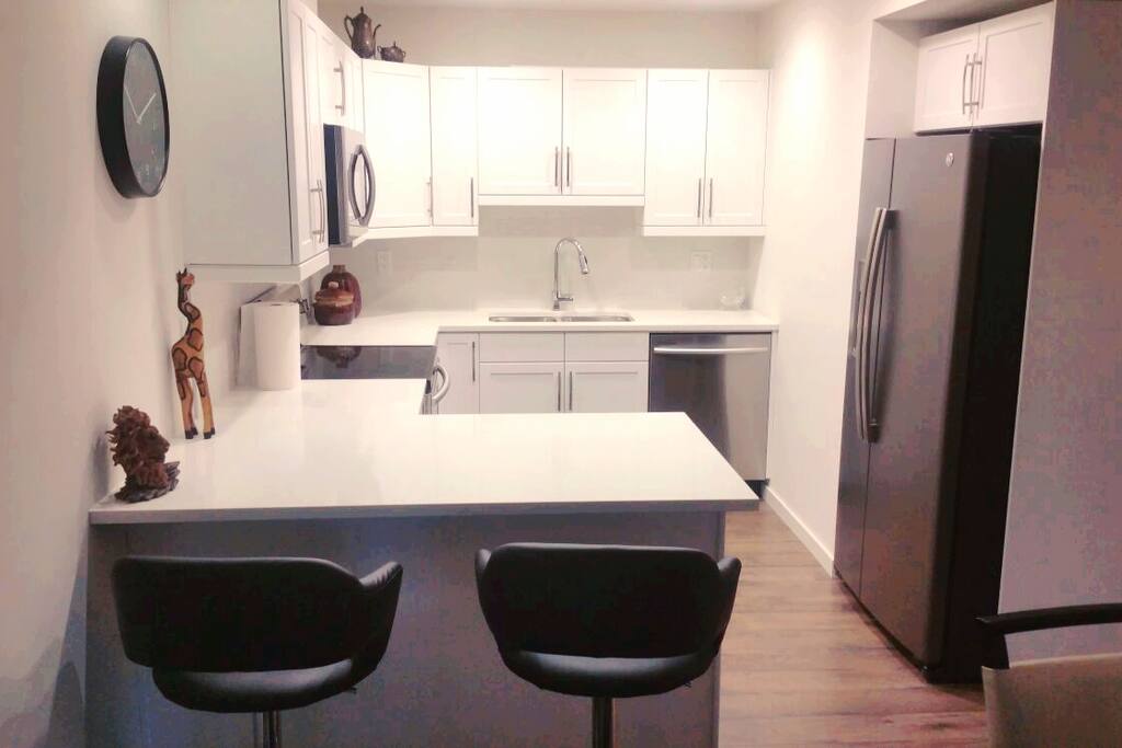 Kitchen/breakfast bar view